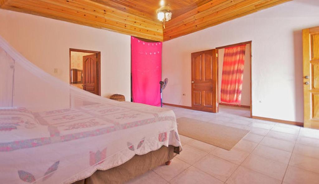 Dolphin Bay Yoga Guest House Drapers 部屋 写真